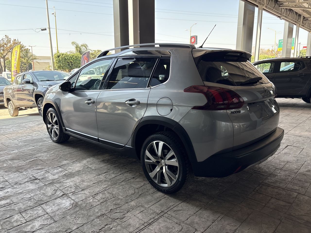 2020 Peugeot 2008 1.2 Allure Pack At