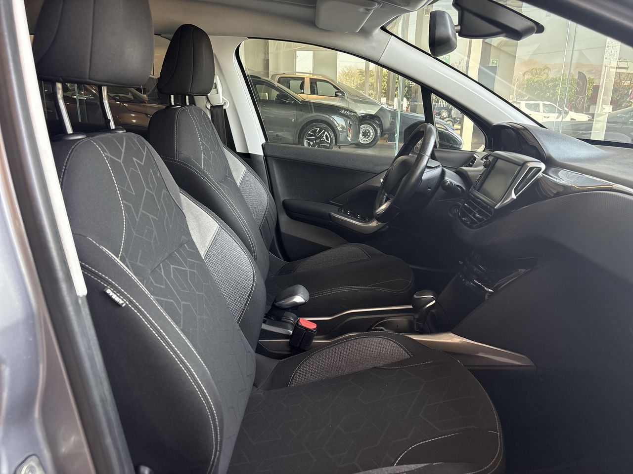 2020 Peugeot 2008 1.2 Allure Pack At