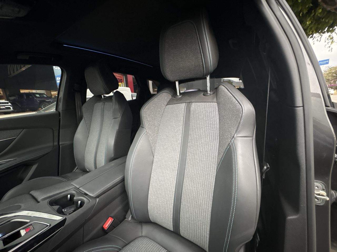 2025 Peugeot 3008 1.6 Allure Pack At