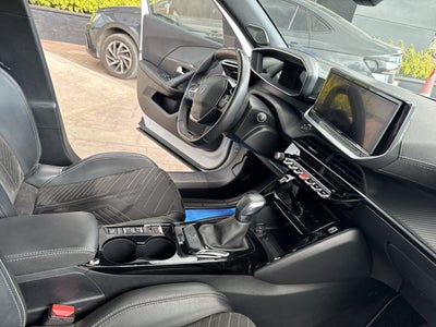 2025 Peugeot 2008 1.2 Allure Pack At